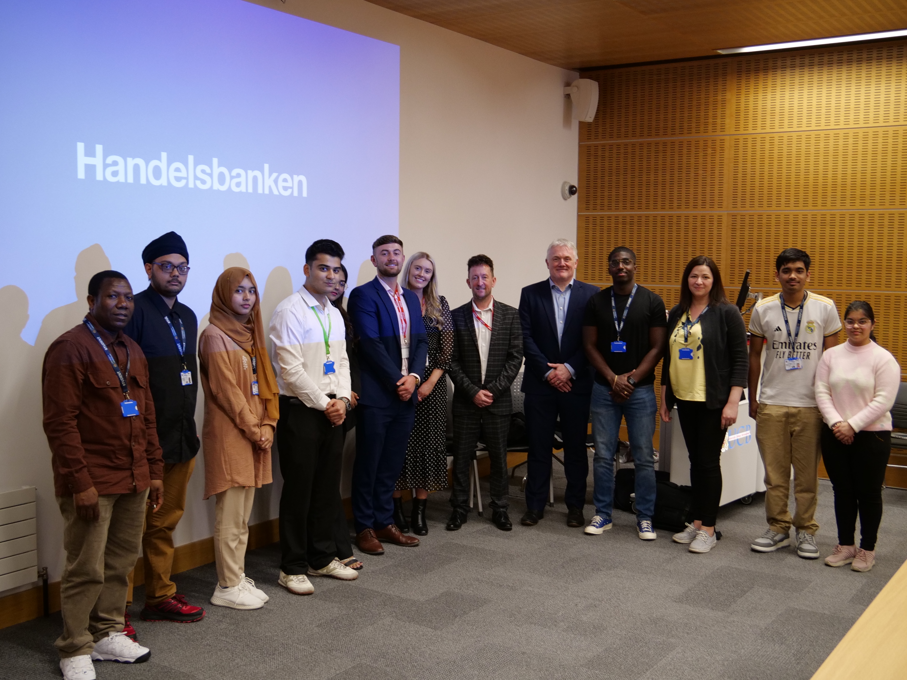 group of finance and accounting students with expert speakers from Handelsbanken