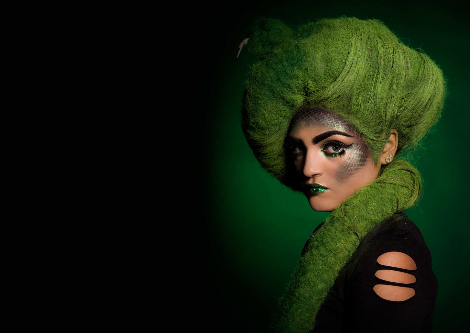Specialist Hair And Media Make Up Ba - Theatrical Makeup University Courses Specialist Hair And Media Make Up Ba - Theatrical Makeup University Courses