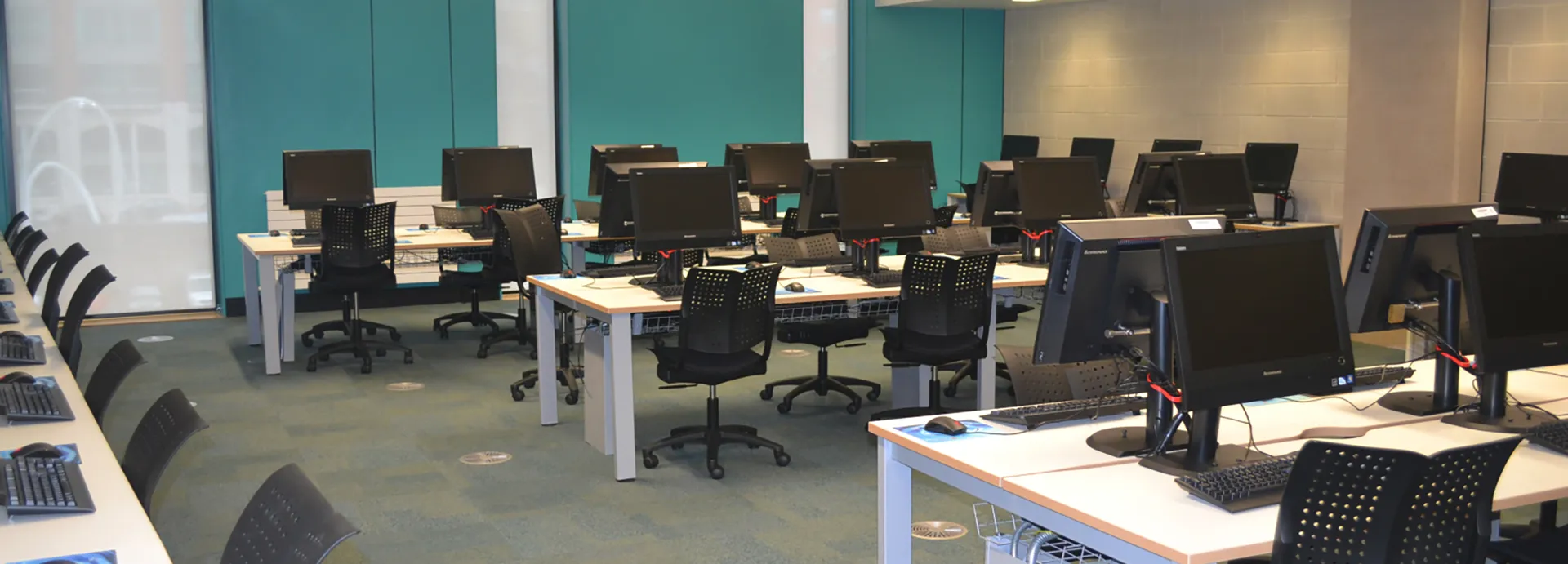 Mcintyre House Computer facilities - University College Birmingham