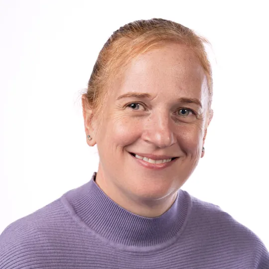 Jo Lyons - مدرس ارشد profile picture